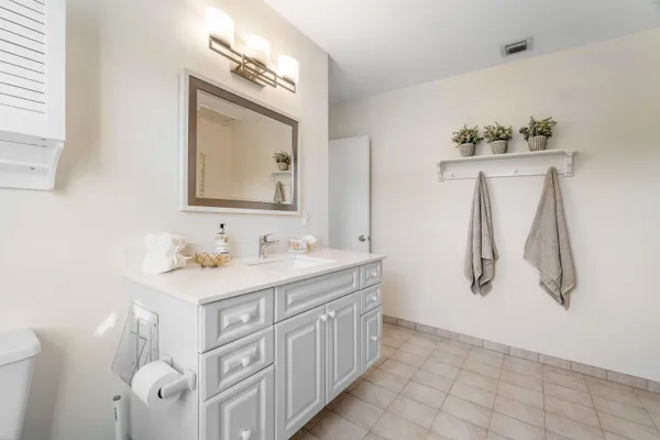 $13,500 | 518 Gardenia Terrace, Delray Beach, FL 33444