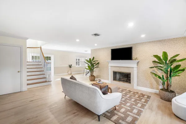 $13,500 | 518 Gardenia Terrace, Delray Beach, FL 33444