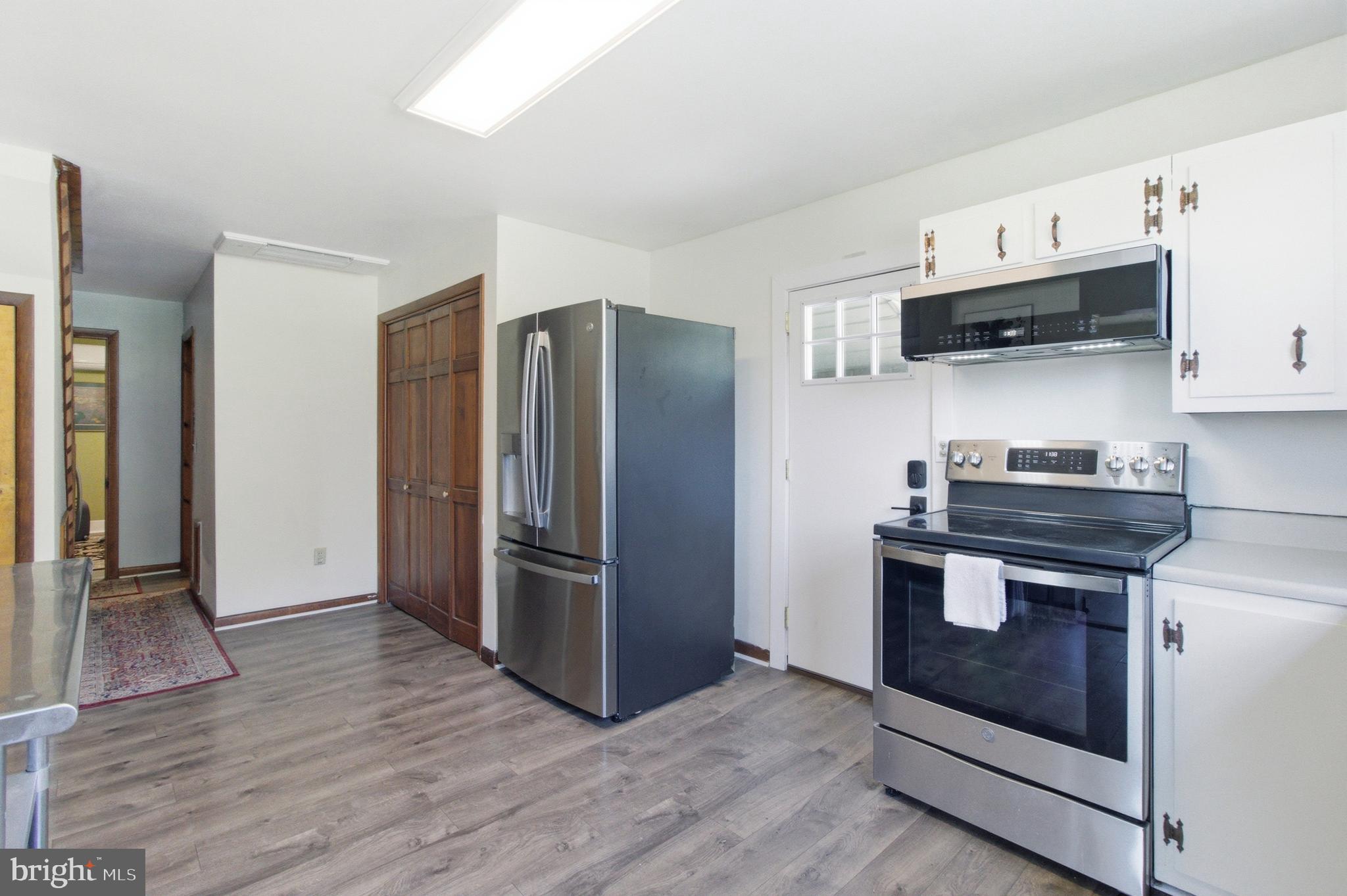 1816 Waddle Road State College, PA 16803 - Photo 6 of 36 Gallery Image 6