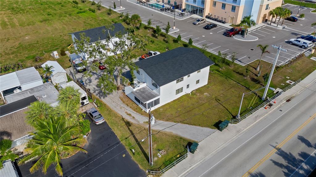 210 Albee Road West Nokomis, FL 34275 - Photo 40 of 48 Gallery Image 40