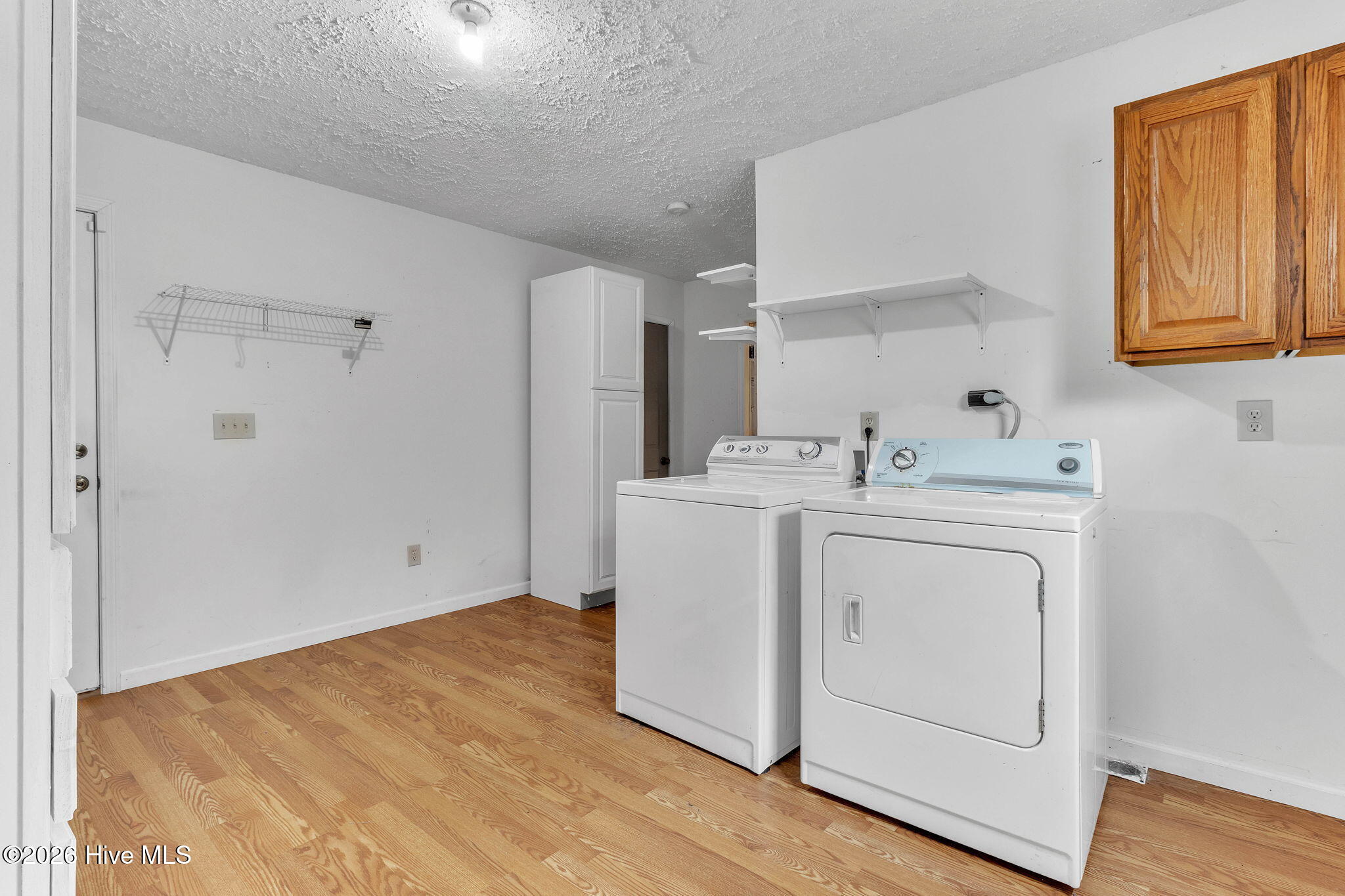 6987 Albert Street Elizabethtown, NC 28337 - Photo 27 of 43 Laundry Room