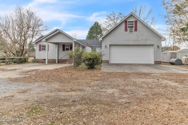 $199,900 | 6987 Albert Street, Elizabethtown, NC 28337