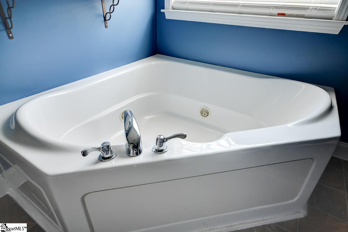 2210 Mays Bridge Road Greer, SC 29651 - Photo 18 of 30