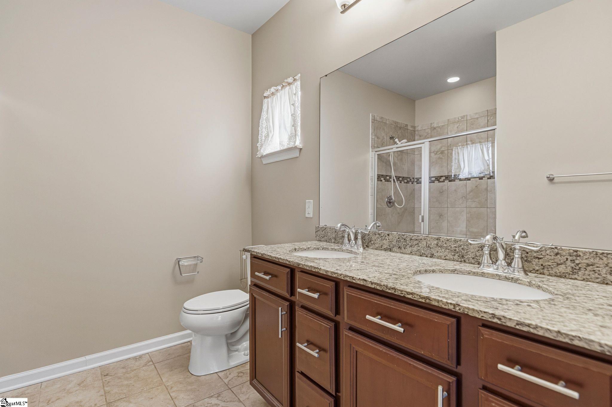 300 Bucklebury Road Greer, SC 29651 - Photo 27 of 48