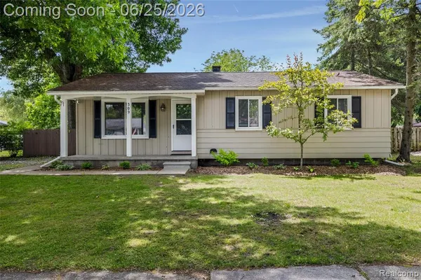 $200,000 | 309 Crescent Avenue, Holly, MI 48442