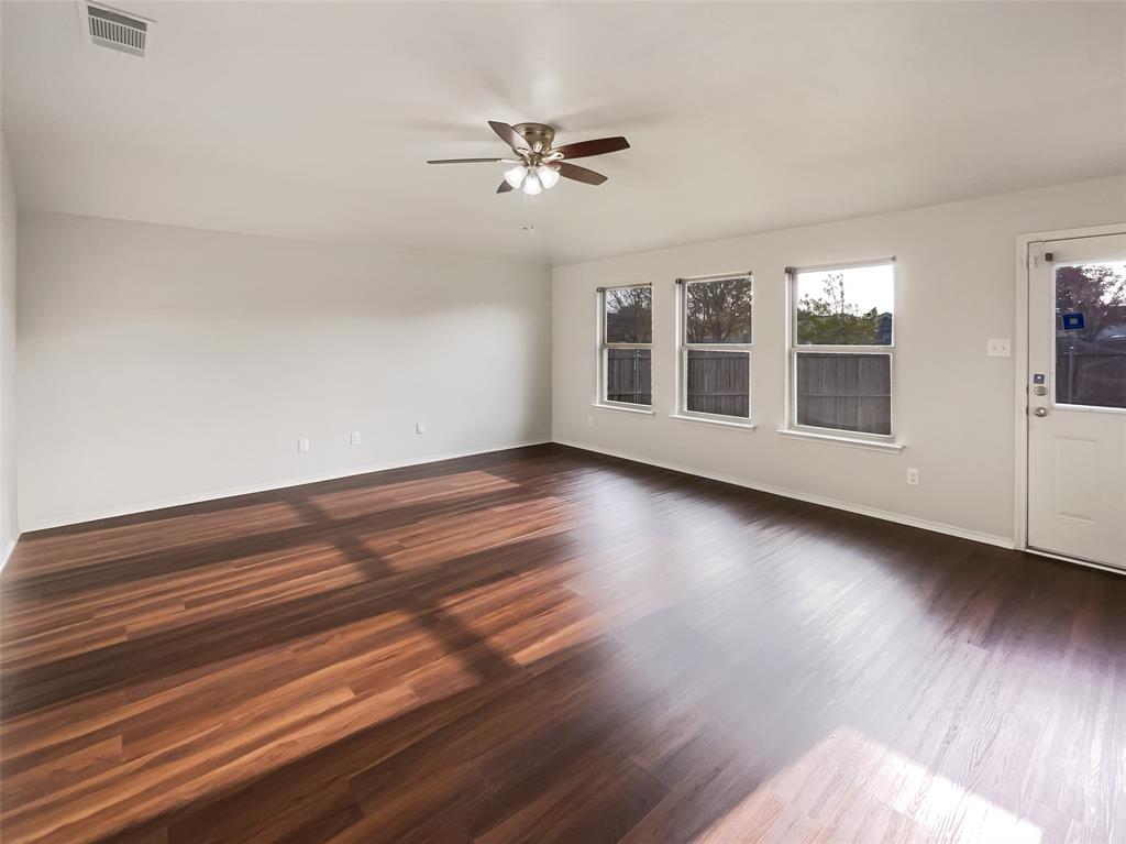 2052 Fair Weather Drive Lancaster, TX 75146 - Photo 3 of 16