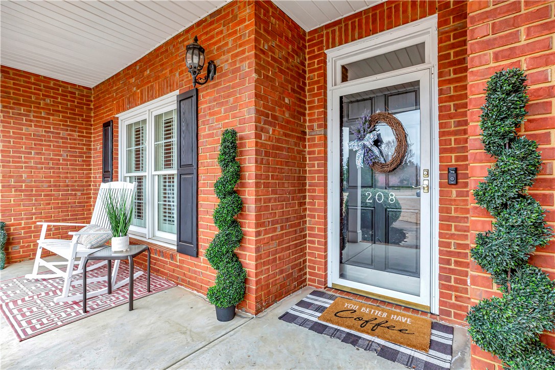 208 Dandelion Trail Anderson, SC 29621 - Photo 4 of 40