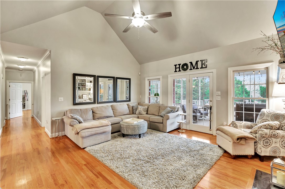 208 Dandelion Trail Anderson, SC 29621 - Photo 7 of 40