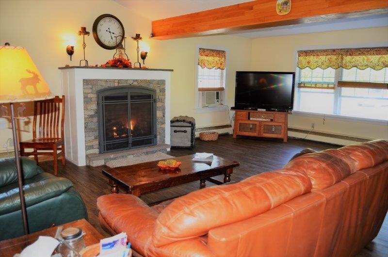 1163 Naples Road Harrison, ME 04040 - Photo 7 of 27 1st floor living room