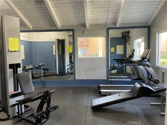 $1,950 | 1000 West MacArthur Boulevard, Unit 87, Santa Ana, CA 92707