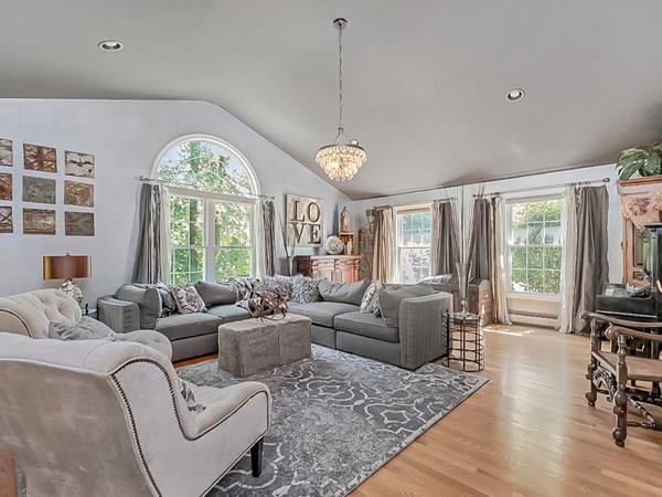 36 Field Road Medway, MA 02053 - Photo 5 of 34 Gallery Image 5