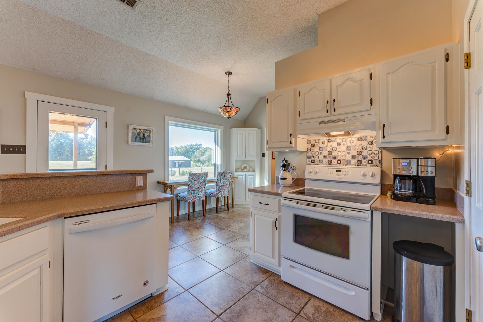 3925 Kerr Road Millington, TN 38053 - Photo 7 of 24 Gallery Image 7