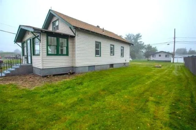 $208,000 | 1923 North 28th Street, Superior, WI 54880