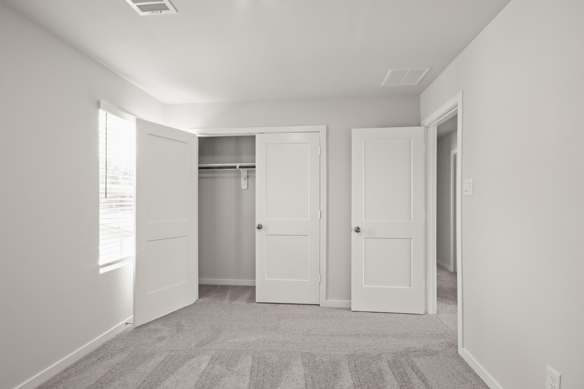 113 Rising Cedar Lane Hockley, TX 77447 - Photo 16 of 24 a view of an empty room and window