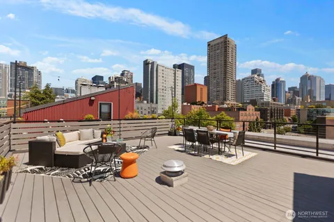 $1,450,000 | 66 Bell Street, Unit 303, Seattle, WA 98121