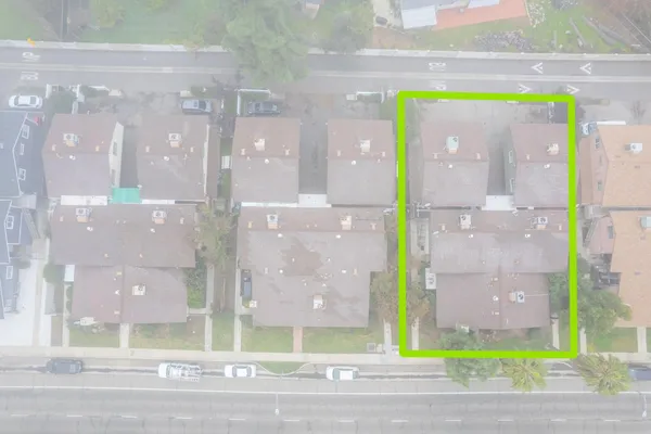 $910,000 | 521 West Ashlan Avenue, Clovis, CA 93612