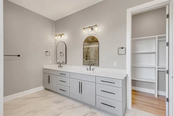 $949,000 | 2205 Kayla Drive, Goodlettsville, TN 37072