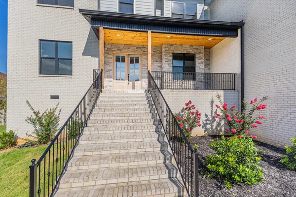 $949,000 | 2205 Kayla Drive, Goodlettsville, TN 37072