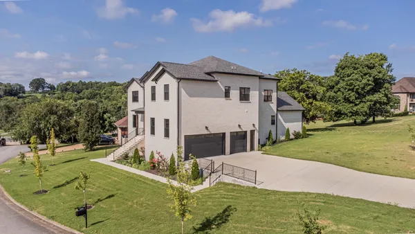 $949,000 | 2205 Kayla Drive, Goodlettsville, TN 37072
