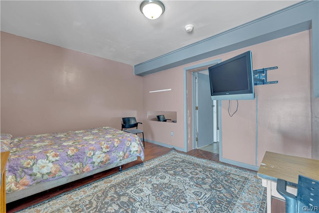 Undisclosed Address Saylorsburg, PA 18353 - Photo 16 of 18 a bedroom with a bed and a television