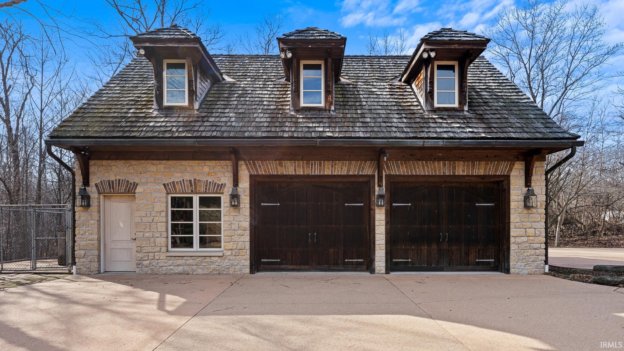 1895 Gun Club Road Jasper, IN 47546 - Photo 4 of 36