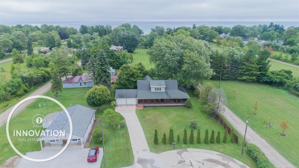 6515 Lakeshore Road Lexington, MI 48450 - Photo 6 of 31