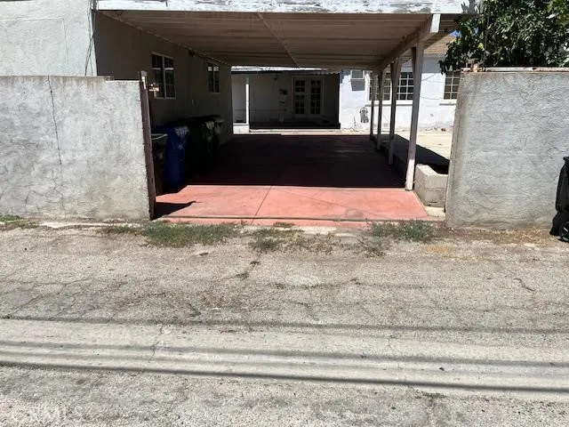 $875,000 | 6670 Aura Avenue, Reseda, CA 91335