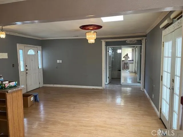 $875,000 | 6670 Aura Avenue, Reseda, CA 91335