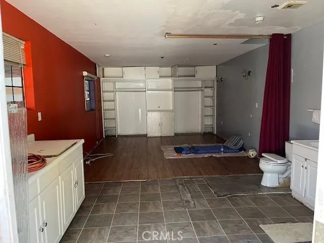 $875,000 | 6670 Aura Avenue, Reseda, CA 91335