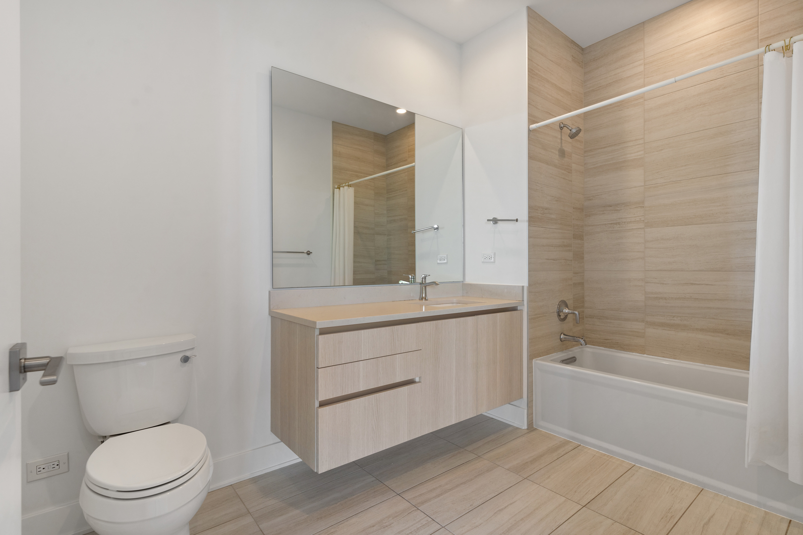 6 North Bishop Street, Unit 406 Chicago, IL 60607 - Photo 29 of 34