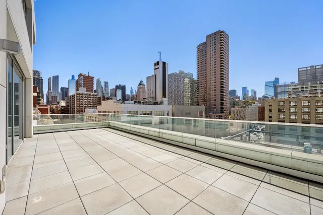 $4,995,000 | 611 West 56th Street, Unit MAIS-ONWEST | Hell's Kitchen
