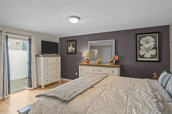 $329,900 | 52 Hawthorne Street, Unit 7, North Providence, RI 02904