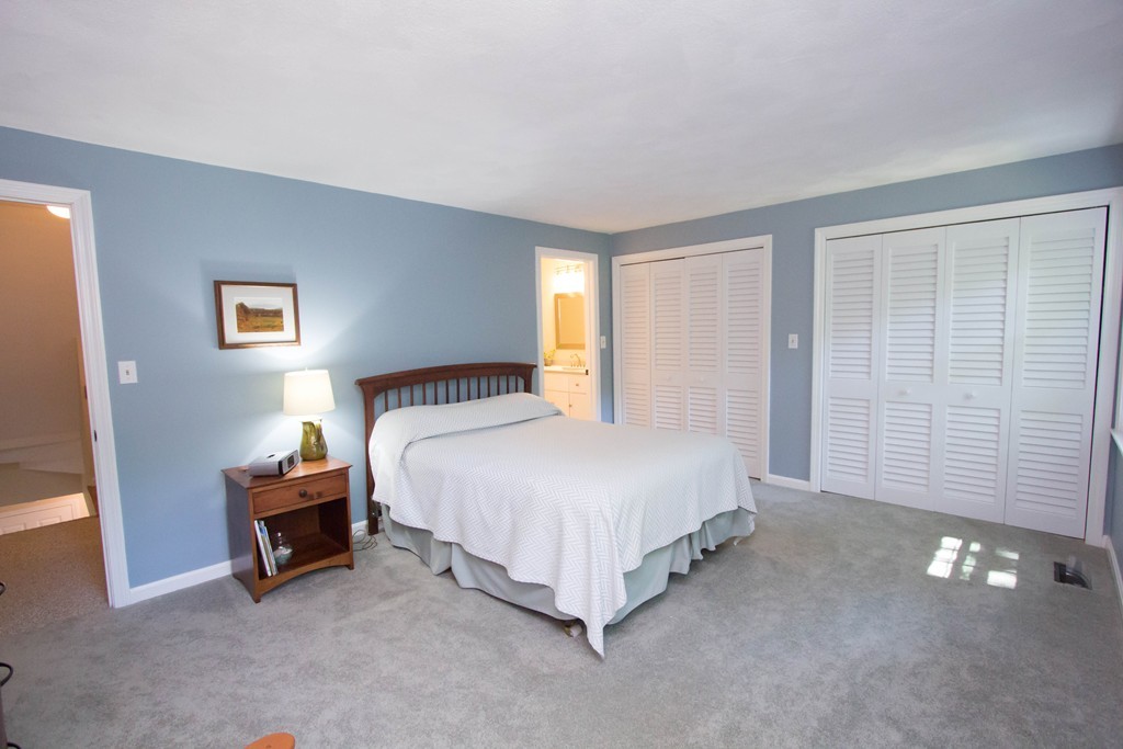 8 Oak Ridge Drive, Unit 4 Maynard, MA 01754 - Photo 12 of 30 Gallery Image 12