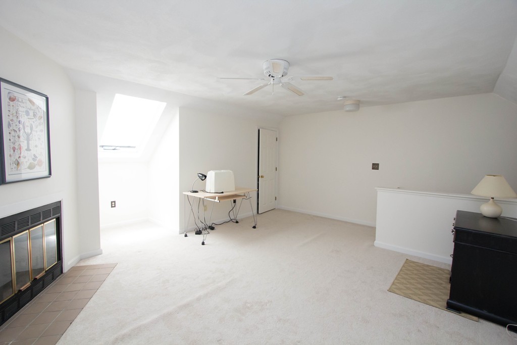 8 Oak Ridge Drive, Unit 4 Maynard, MA 01754 - Photo 22 of 30 Gallery Image 22