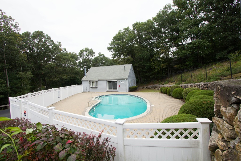 8 Oak Ridge Drive, Unit 4 Maynard, MA 01754 - Photo 25 of 30 Gallery Image 25