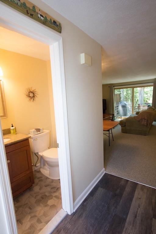 8 Oak Ridge Drive, Unit 4 Maynard, MA 01754 - Photo 6 of 30 Gallery Image 6