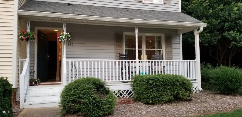 1815 Fox Sterling Drive Raleigh, NC 27606 - Photo 3 of 21 1000017747