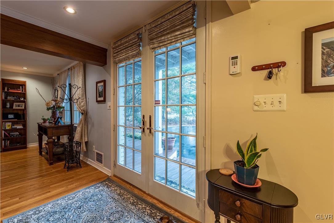 2029 Quarter Mile Road Bethlehem, PA 18015 - Photo 3 of 48 Gallery Image 3