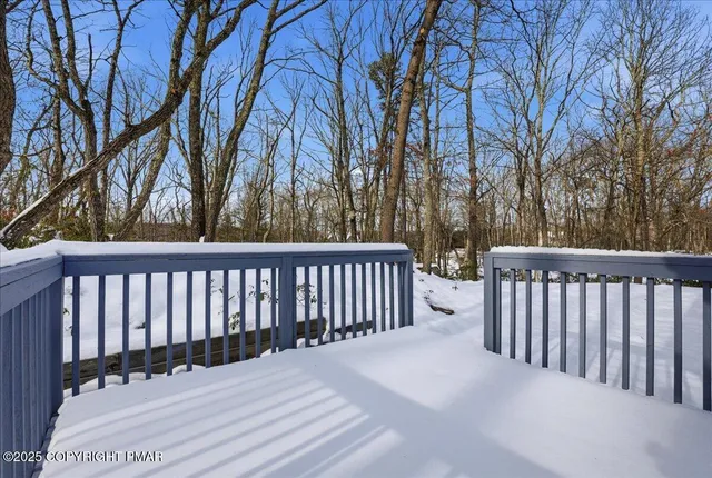 $439,800 | 171 Flatbrook Way, Milford, PA 18337