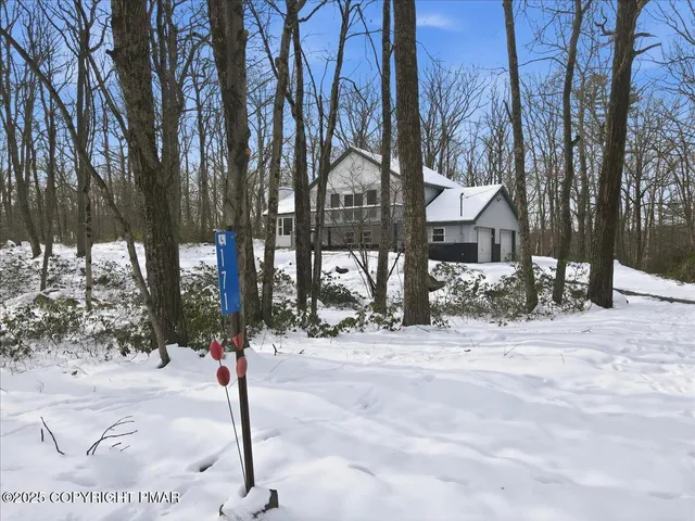 $439,800 | 171 Flatbrook Way, Milford, PA 18337