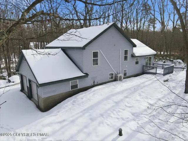 $439,800 | 171 Flatbrook Way, Milford, PA 18337