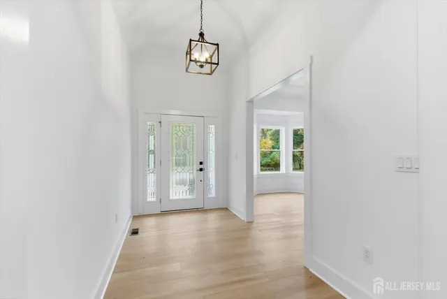 $1,150,000 | 34 Mill Road, Manalapan, NJ 07726