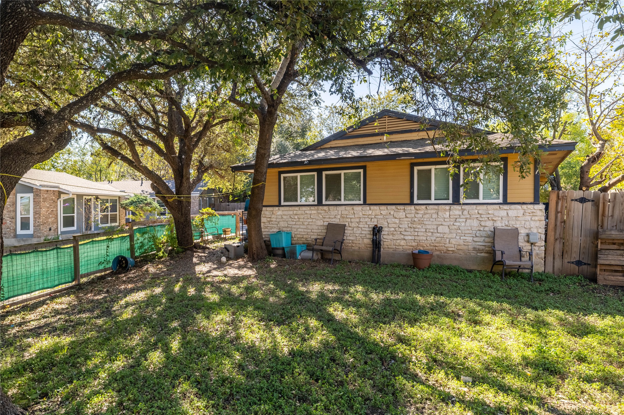 5806 Cherry Park Austin, TX 78745 - Photo 19 of 31 Unit A back yard