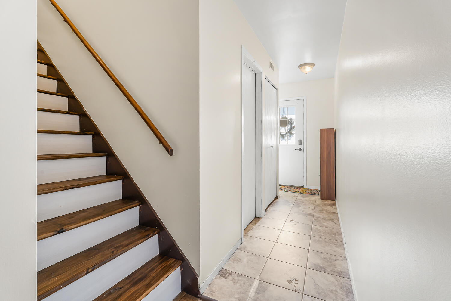 8323 Fairbanks Street, Unit 3E Crown Point, IN 46307 - Photo 7 of 14 1500x1000