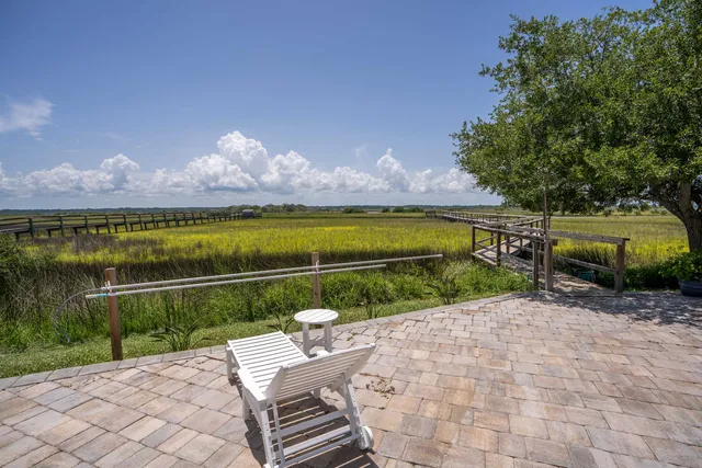 a view of a terrace with sitting area