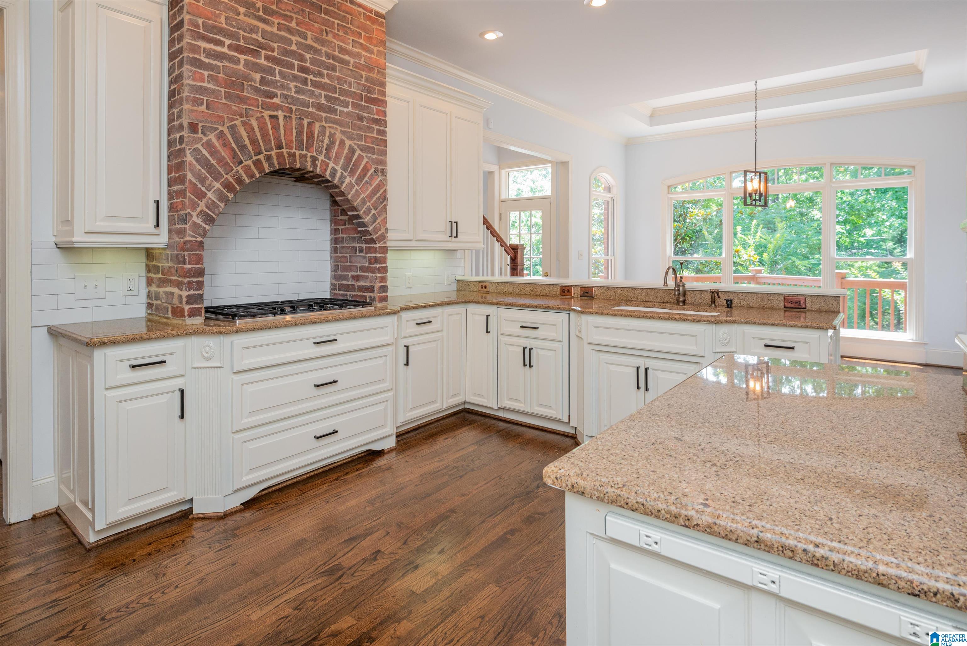 2301 Longleaf Way Birmingham, AL 35243 - Photo 15 of 50