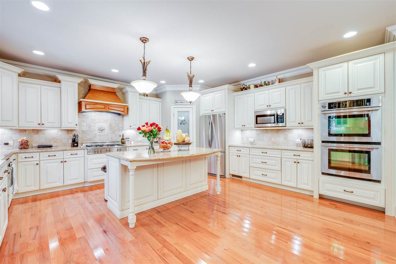9020 Albatross Court Raleigh, NC 27613 - Photo 13 of 28 Photo 14