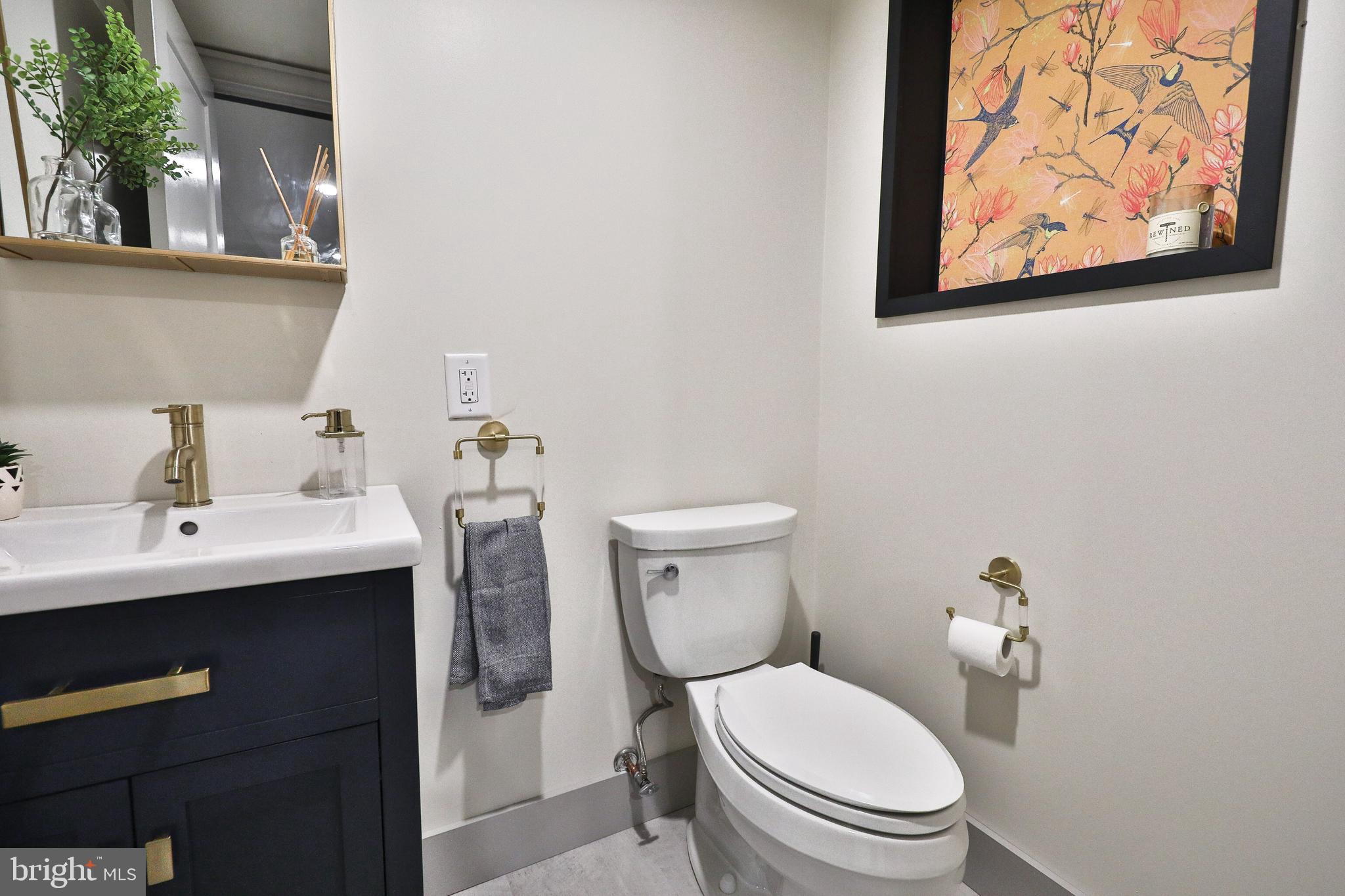 516 Bridle Road Glenside, PA 19038 - Photo 39 of 55 Half Bath