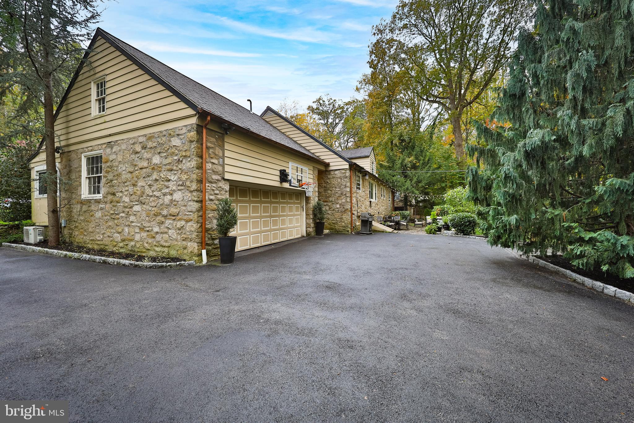516 Bridle Road Glenside, PA 19038 - Photo 47 of 55 Garage