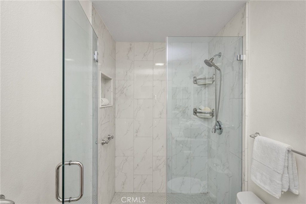 2981 Humeston Avenue Tustin, CA 92782 - Photo 21 of 52 Hall bathroom with large shower